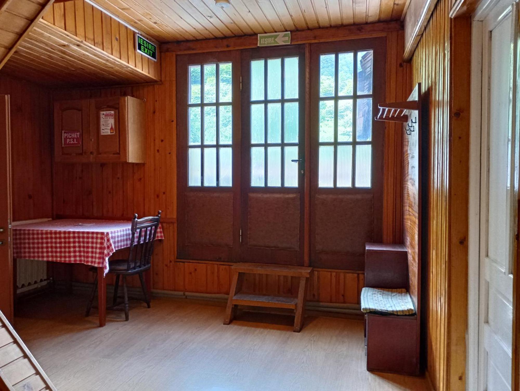 Pensiunea Irina 3 Zărneşti Bagian luar foto