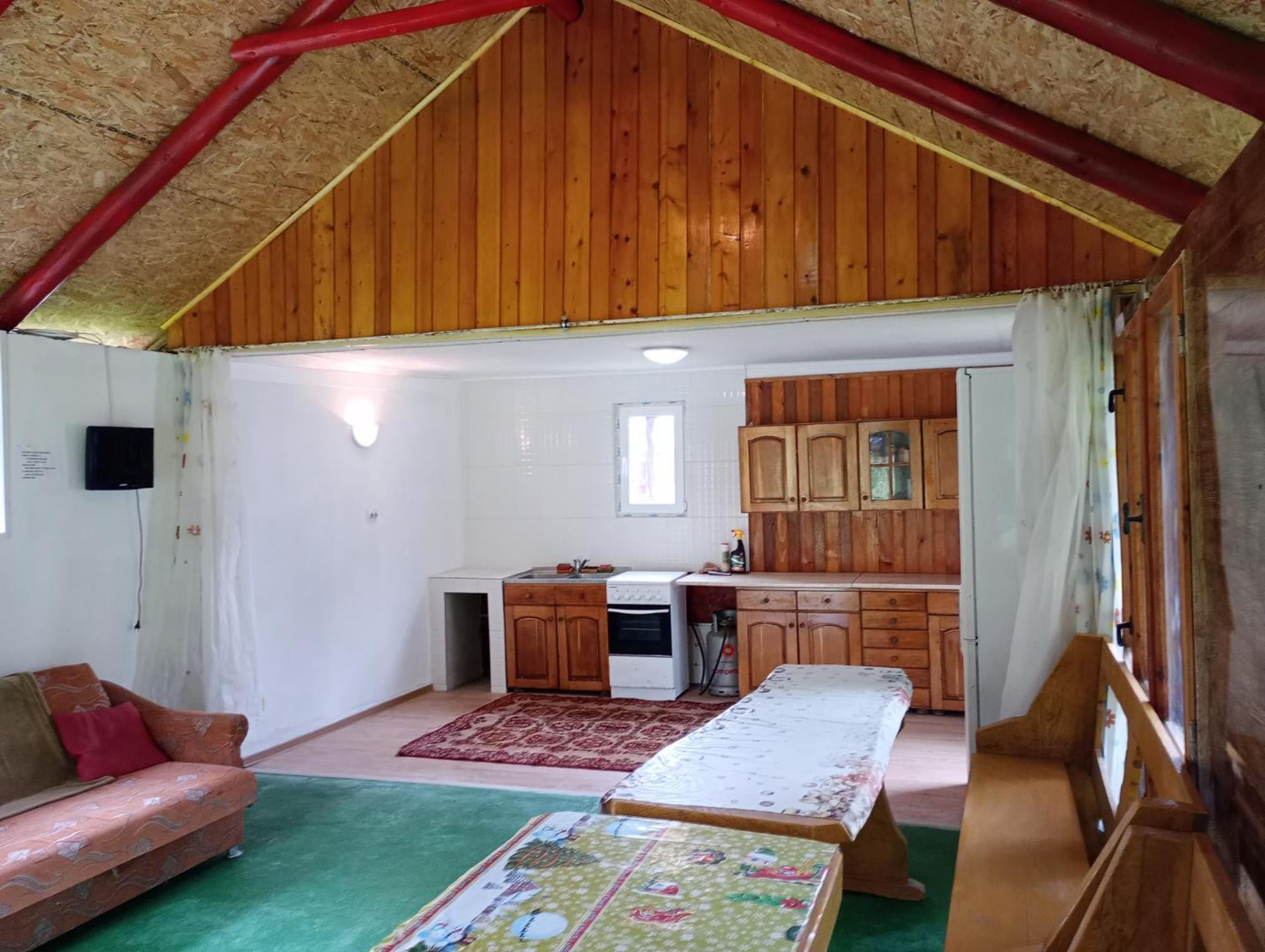 Pensiunea Irina 3 Zărneşti Bagian luar foto